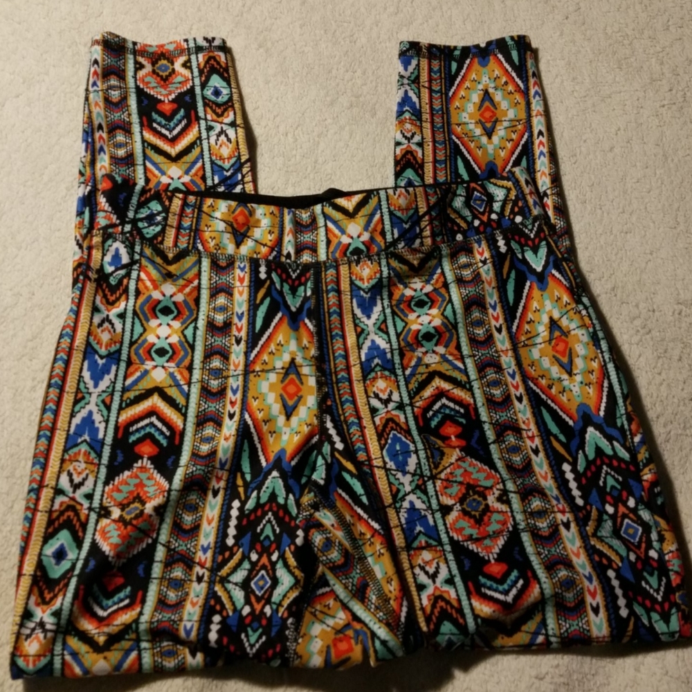 Mossimo Colorful Capri Leggings Pants Small